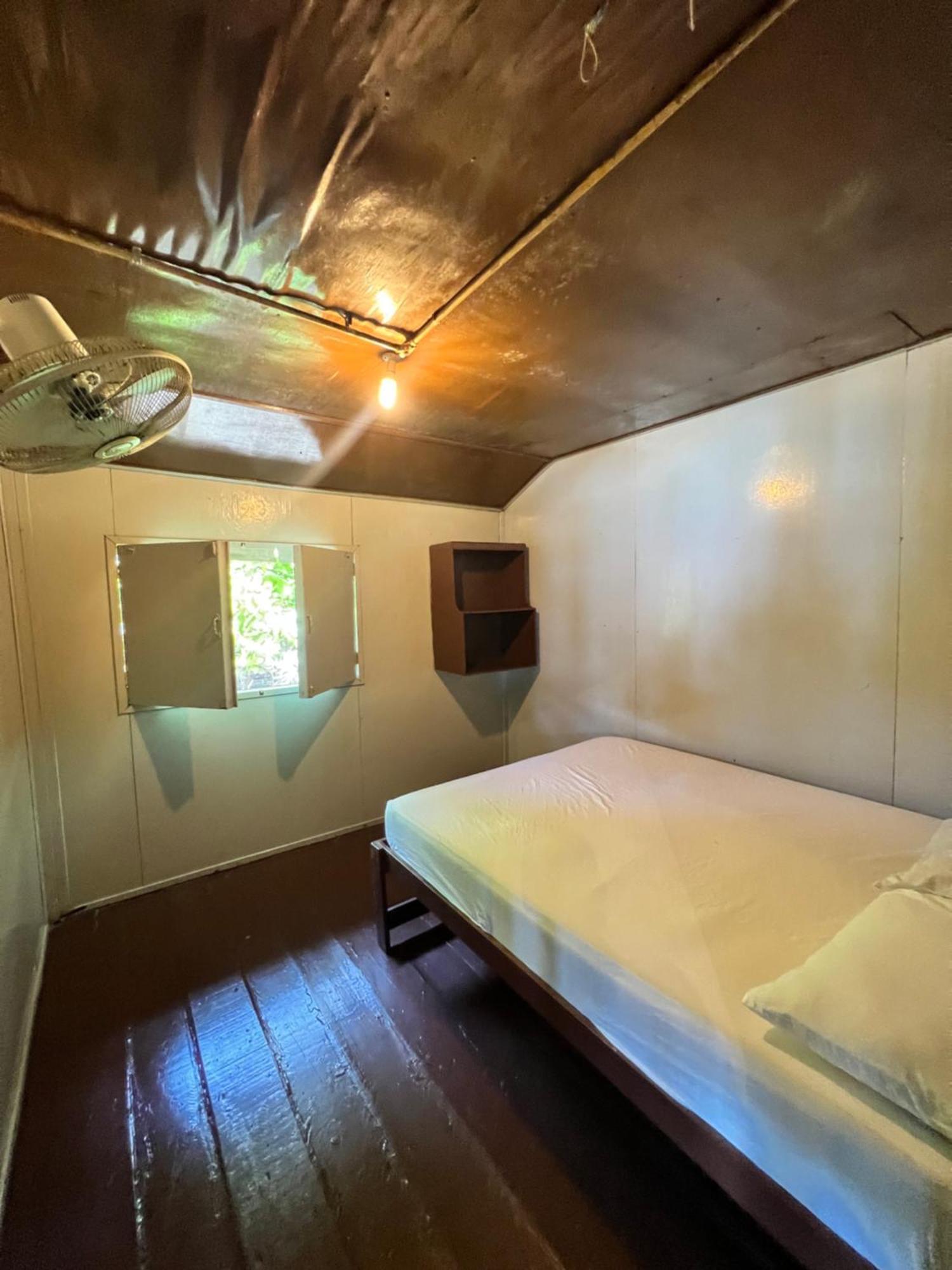 Ohlala Guesthouse Îles Perhentian Extérieur photo